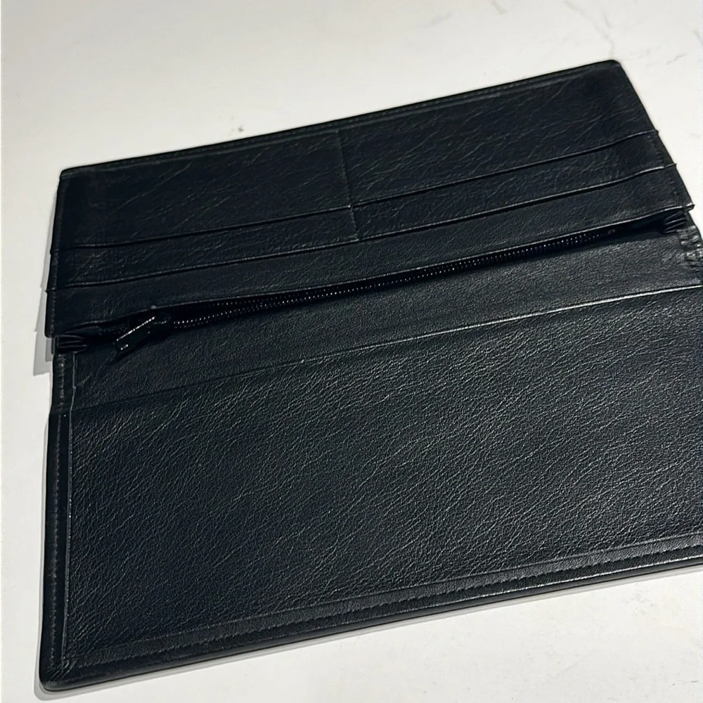 Koge Silk Brocade Women’s Leather Wallet - Picture 3 of 3